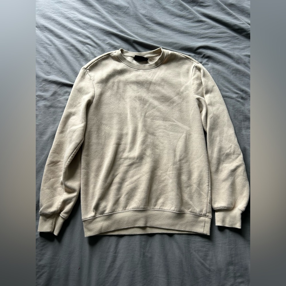 H&M Relaxed Fit Beige Crewneck